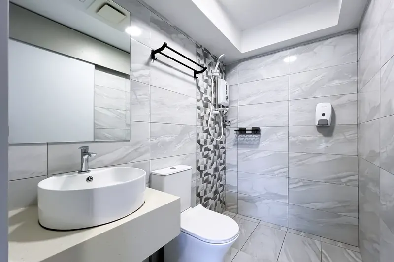 Bathroom in an Arte Cheras loft unit managed by WefieHome