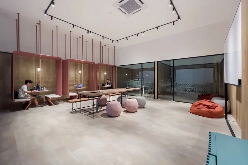 M Vertica co-working space