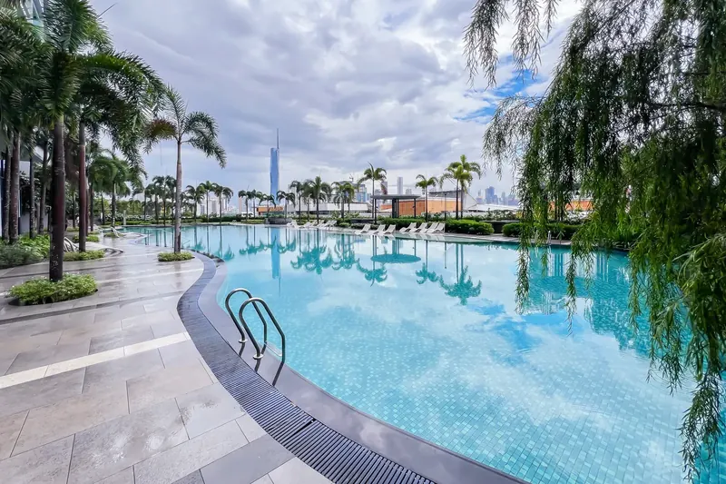 Swimming pool with the Kuala Lumpur skyline at Trion KL